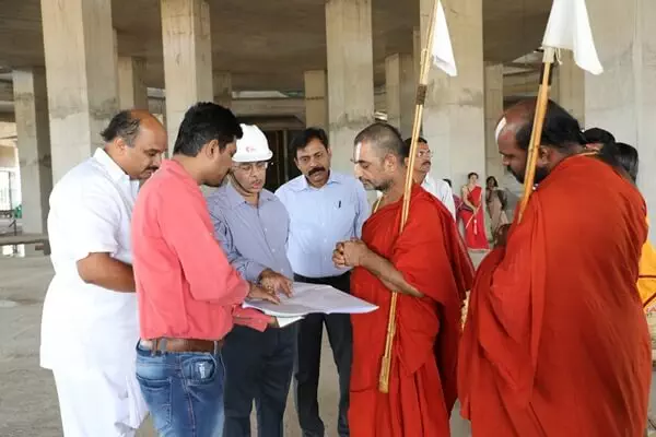 On 25th April HH Swamiji Visited Statue of Equality Site